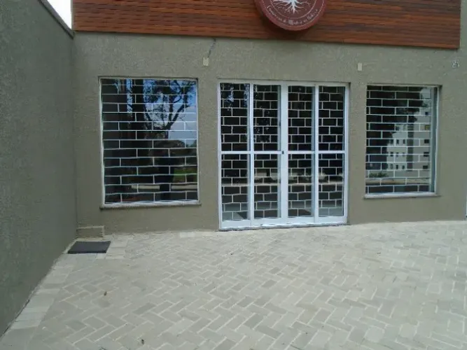 Alugo Sala Comercial 50m2 Uvaranas