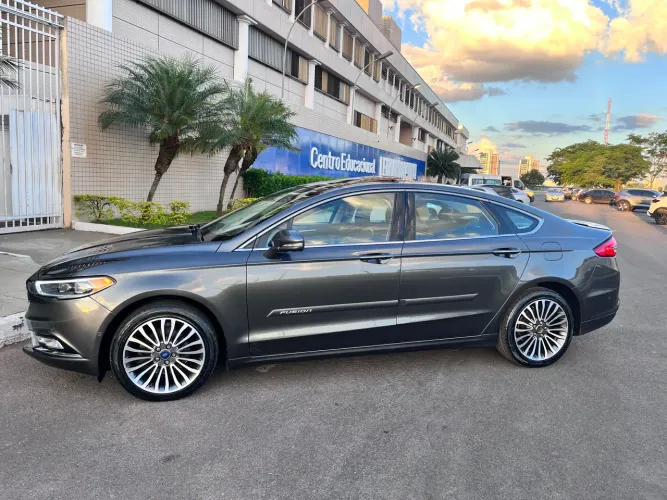 Fusion Titanium AWD 2018 Automático Ótimo carro Aceito Troca