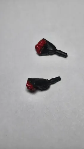 Marvel Legends - 1 par de mãos femininas - punhos / mãos fechadas p/ custom boneco 15 cm