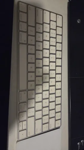 Magic keyboard apple A1644