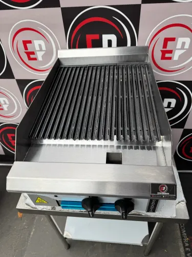 VENDO CHAR BROILER A GÁS VENÂNCIO NOVO