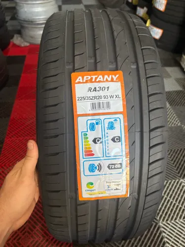 Pneu Aptany 225/35/20 novo