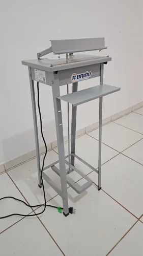 Seladora de embalagens 