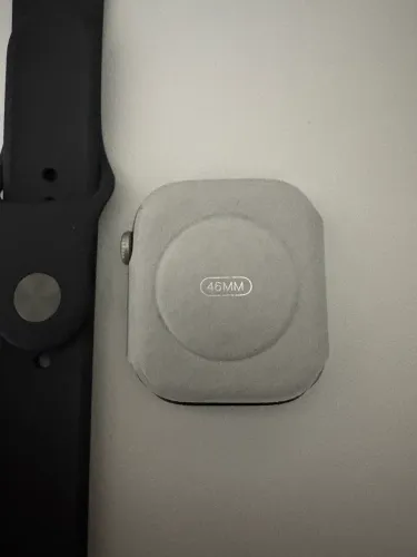 Apple Watch série 11 space gray 46mm