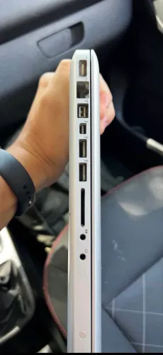 MacBook Pro i7 16gb
