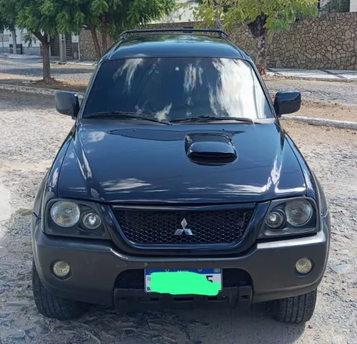 Mitsubishi L200 Outdoor HPE 2.5 4X4 CD T.dies. Mec. 2009