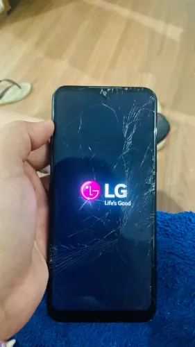 Celular LGK41s