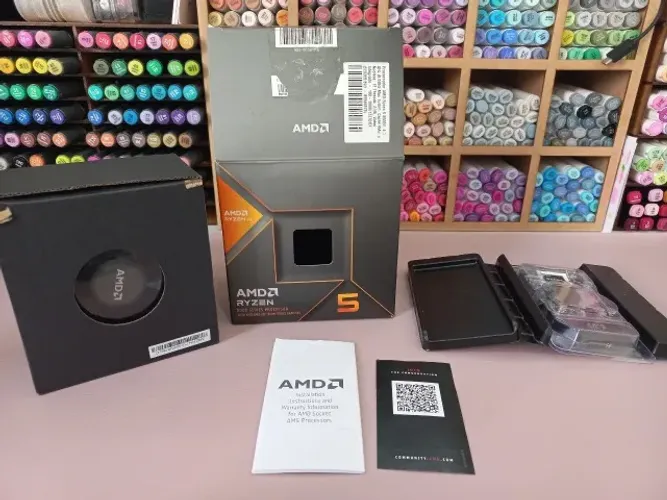 Ryzen 5 8600G AM5 - Completo na Caixa + Cooler Original 