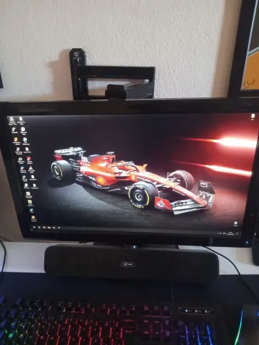 Monitor 21,5 com saída de aúdio!