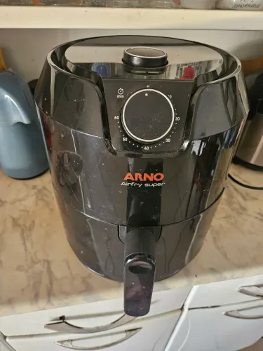 Fritareira sem óleo Air Fryer Arno Nova