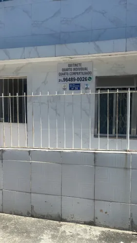 casa grande 03 quartos, salão L , Em Del Castilho, prox. ao Shopping N. América