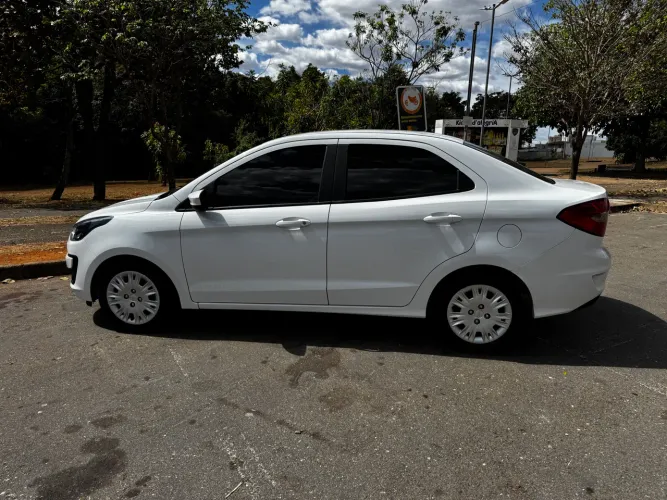 Ford KA 1.5 Sedan SE Plus 12V Flex 4P Aut. 2021