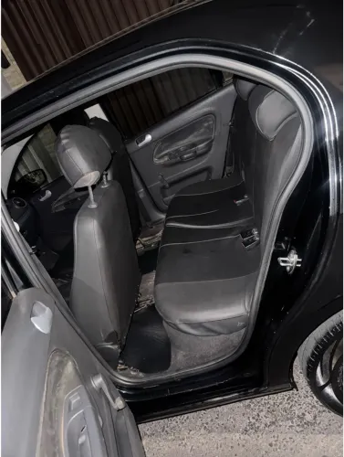 Volkswagen Gol Geração V 1.0 8V MI Total Flex Mec. 4P 2013