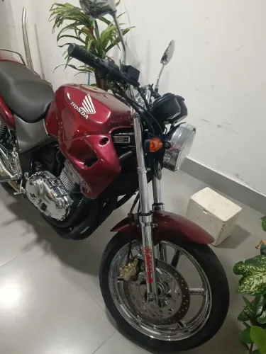 Cb 500 ano 2001 com 40 mil km rodados