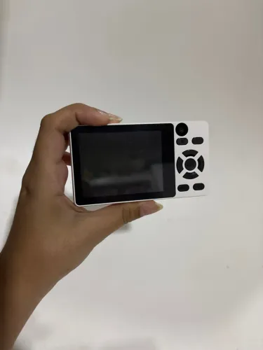 câmera fotográfica basike (tipo cybershot)