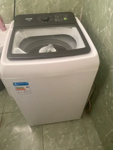 Máquina de lavar nova 