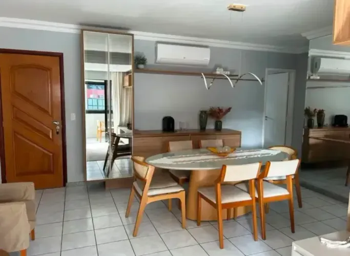 Imóvel para venda possui 102 metros quadrados com 3 quartos em Boa Viagem - Recife - PE