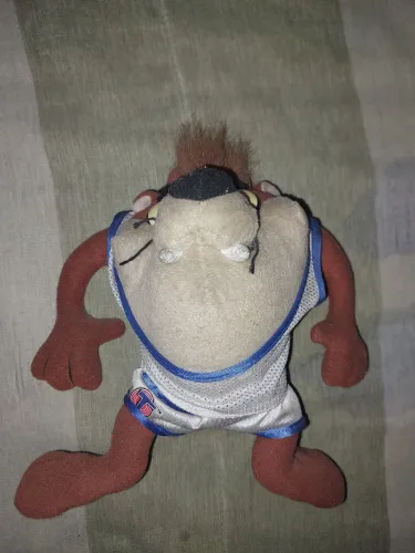 Boneco de pelúcia do Taz Mania