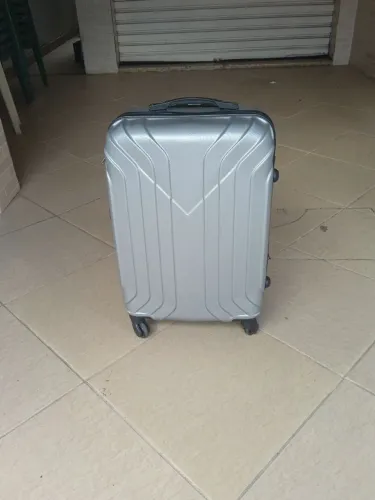 Mala top usada poucas vezes 