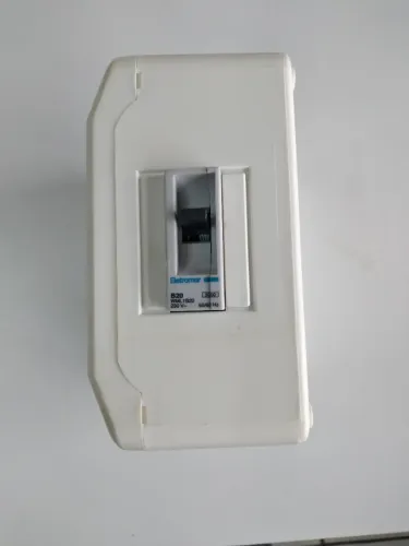 Conjunto para ar condicionado sobrepor trifásica 