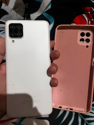 Vendo celular Samsung A12 Branco