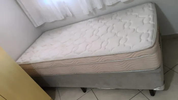 Cama de solteiro