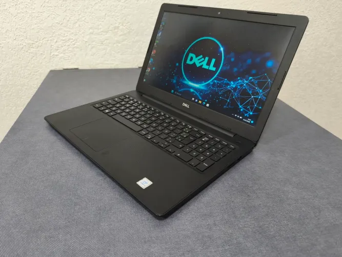 Notebook Dell Inspiron i3. 8 GB. SSD 256 GB