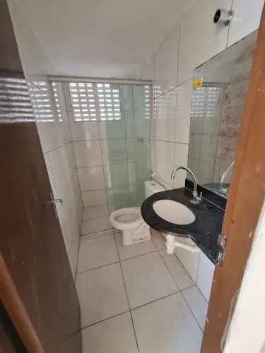 ALUGO EXCELENTE CASA EM.MIRASSOL, PRÓXIMMO AOS SHOPPING V. DIRETA ,NATAL SHOPPING E UFRN.