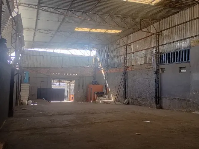 Alugo galpão na Betânia próximo a Av Silves