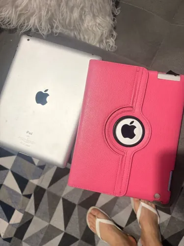 2 ipad da ipple 500$ não liga