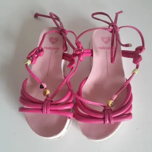Lote sandalias Molekinha tamanho 28