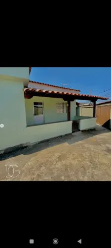 Excelente casa com barracão
