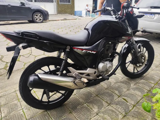 Honda CG 160 fan 2019 / 2429 km