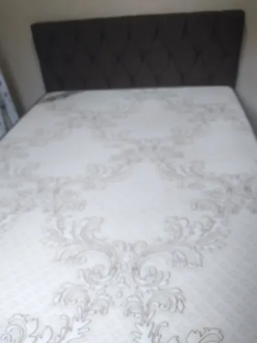 VENDO CAMA CASAL BOX NOVA