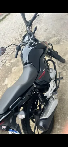 Moto 160 toda boa