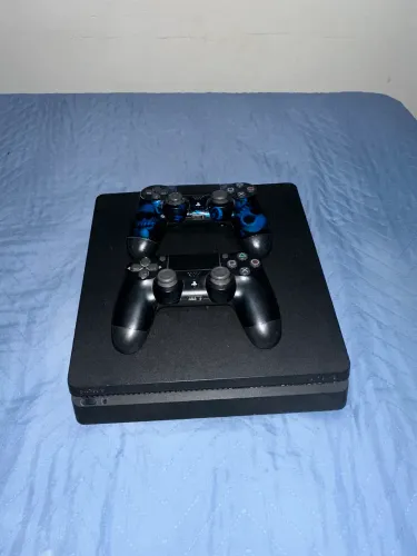 PS4 SLIM
