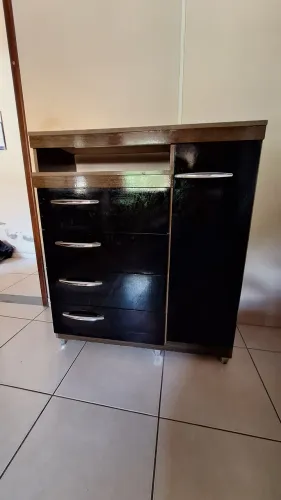 Cômoda Sapateira 4 gavetas e 1 porta