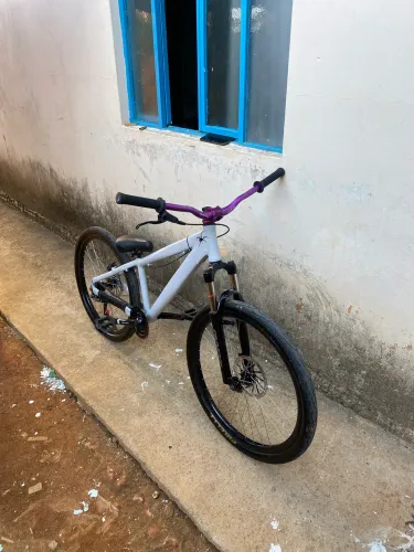 Bicicleta aro 26 gios