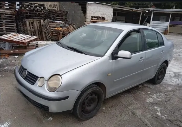 Polo 2.0 sucata para venda de peças