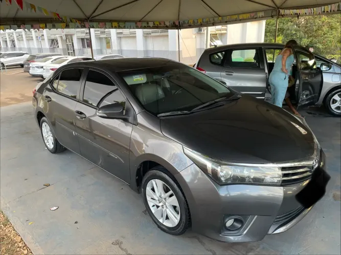 Toyota Corolla GLI 1.8 Flex 16V Aut. 2016