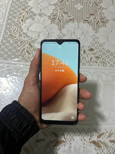 SAMSUNG GALAXY A32