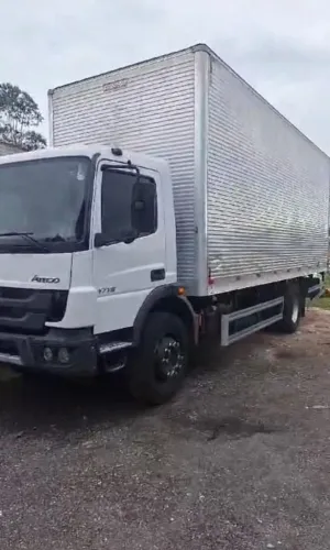 MB ATEGO 1719 BAÚ ASSOALHO AÇO 