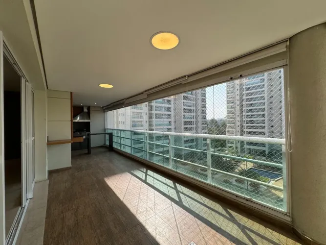 Apartamento com 3 dormitórios para alugar, 202 m² por R$ 16.248/mês - Alphaville - Santana
