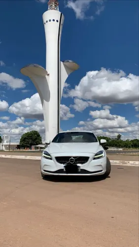 Volvo V40 T-4 Momentum 2.0 Aut. 2019