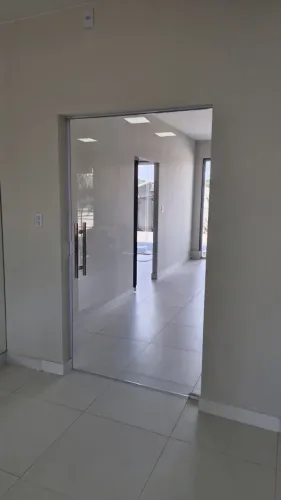Porta blindex vidro temperado padrão e sob medida
