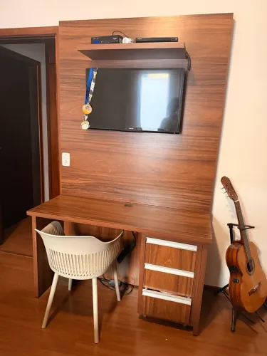Mesa de estudos e painel, 1,30 largura