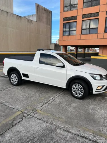 Volkswagen Saveiro Robust 1.6 Total Flex 16V 2023