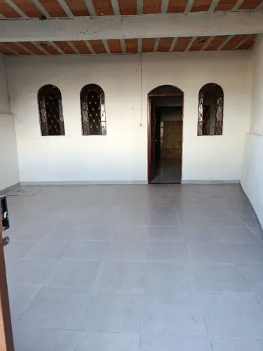 Alugo imóvel