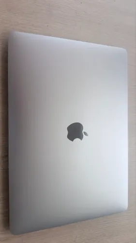 MacBook PRO M2 2022