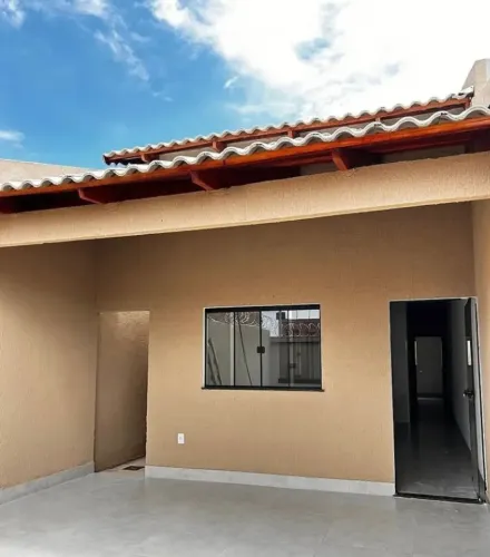 MARAVILHOSA CASA NO PONTO NOVO